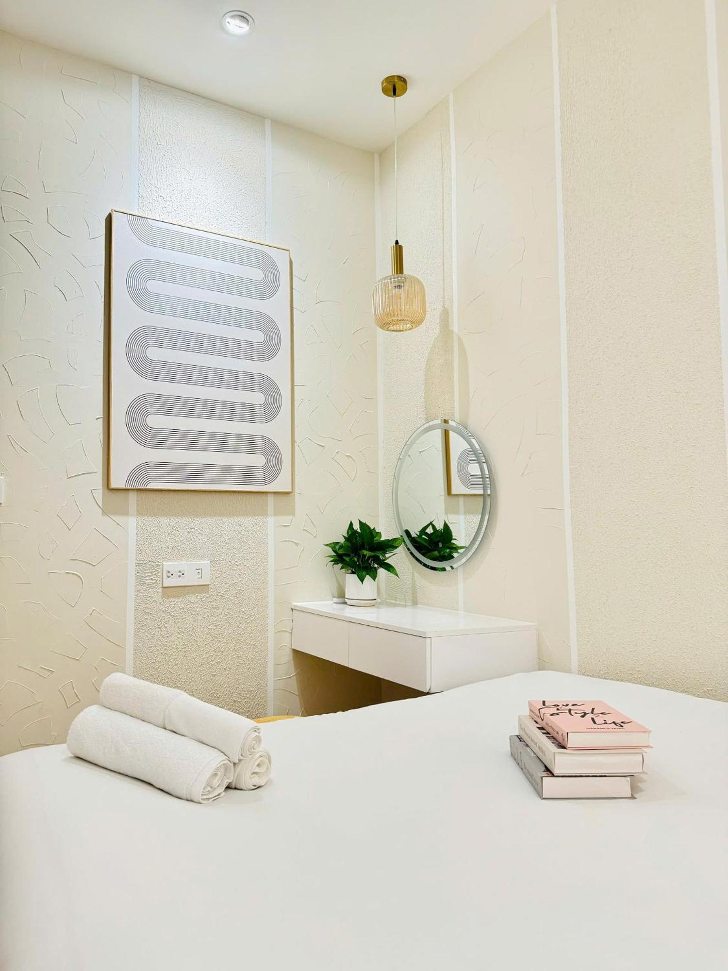 Soho Apt - Luxury Stay, Next To Benthanh Market Ho Chi Minh-staden Exteriör bild
